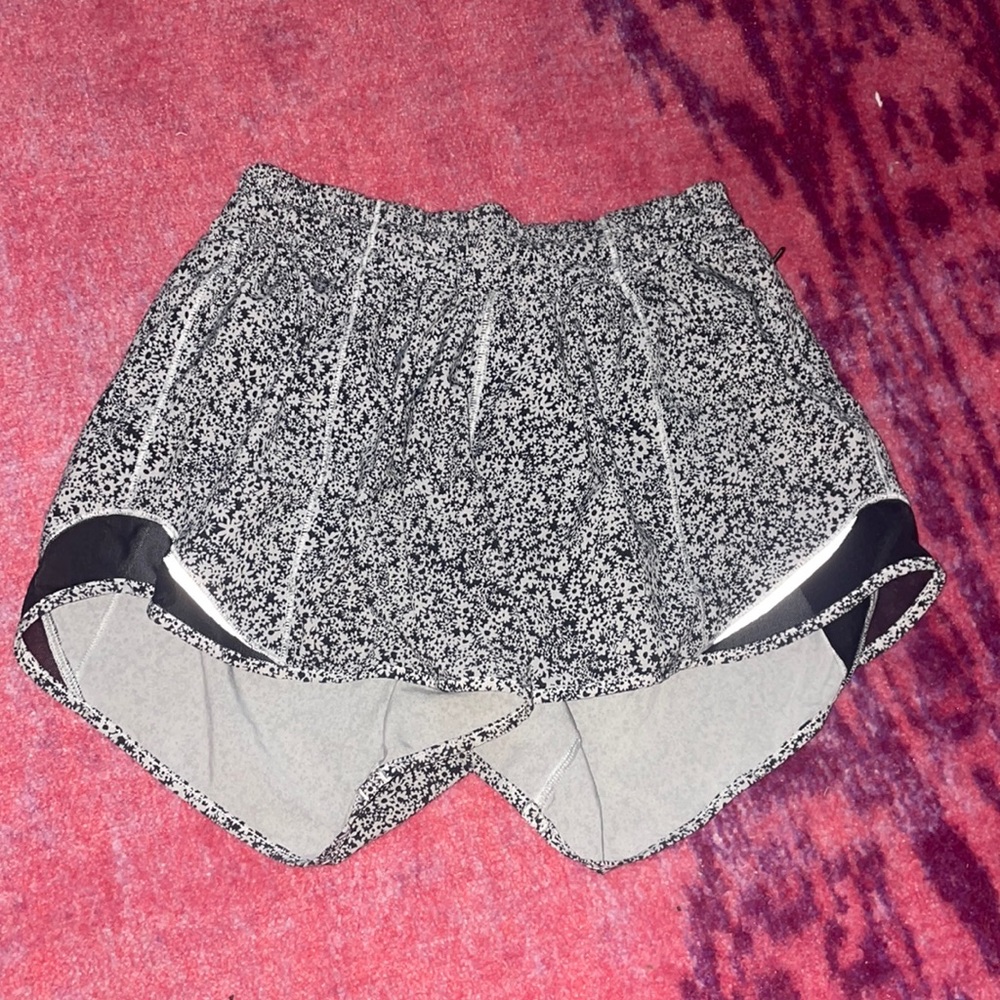 Lulu shorts